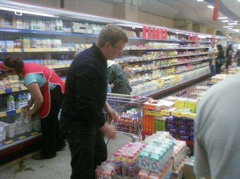 Исполнительный директор "Системы РегионМарт" Дмитрий Смирнов вышел на работу в магазин